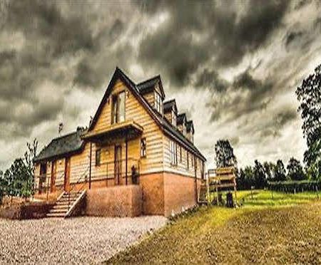Big Bear Lodge Melverley Esterno foto