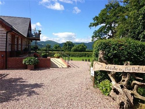 Big Bear Lodge Melverley Esterno foto